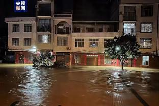 雷霆崛起剑指西部第一成双轨制典范 该稳扎稳打还是梭哈成名球星